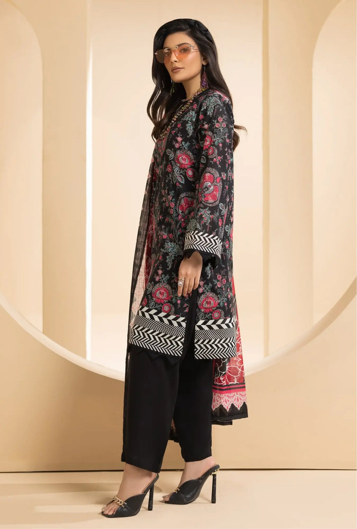 Desert Rose – 3-Piece Printed Unstitched Lawn Suit