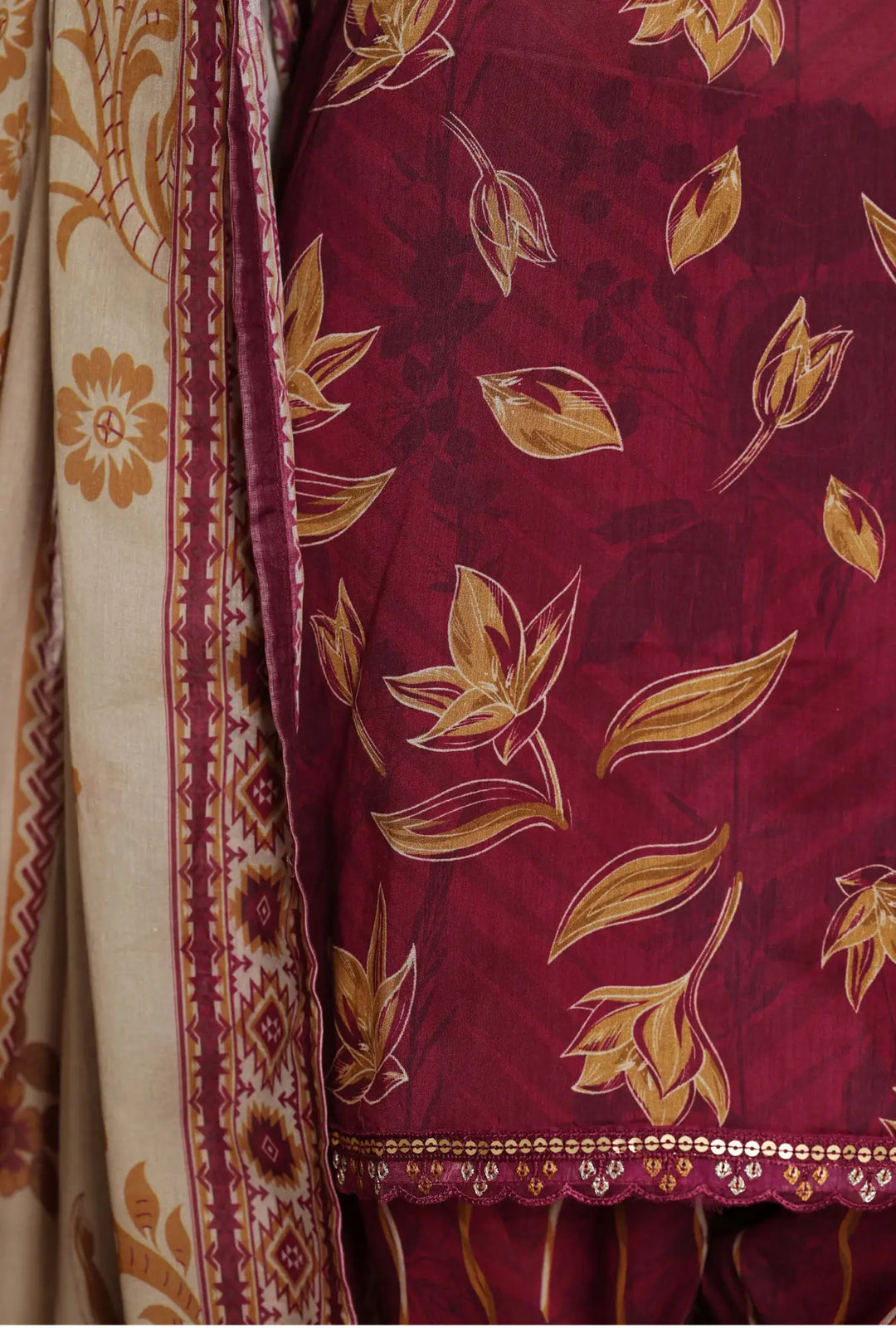 Crimson Vine – 3-Piece Printed Unstitched Lawn Suit