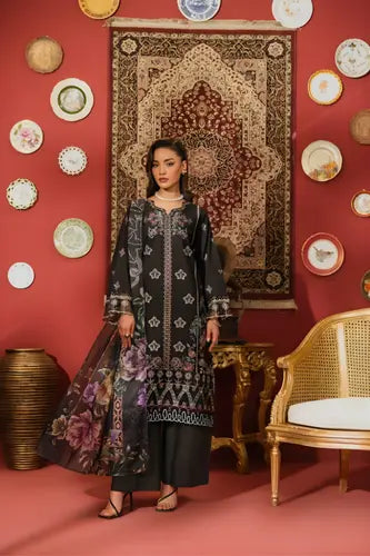 Black Geometric Embroidered Formal Pret
