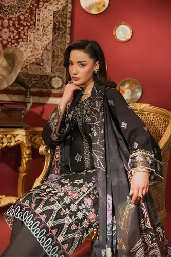 Black Geometric Embroidered Formal Pret