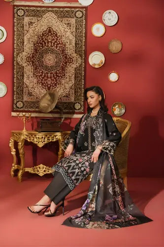 Black Geometric Embroidered Formal Pret