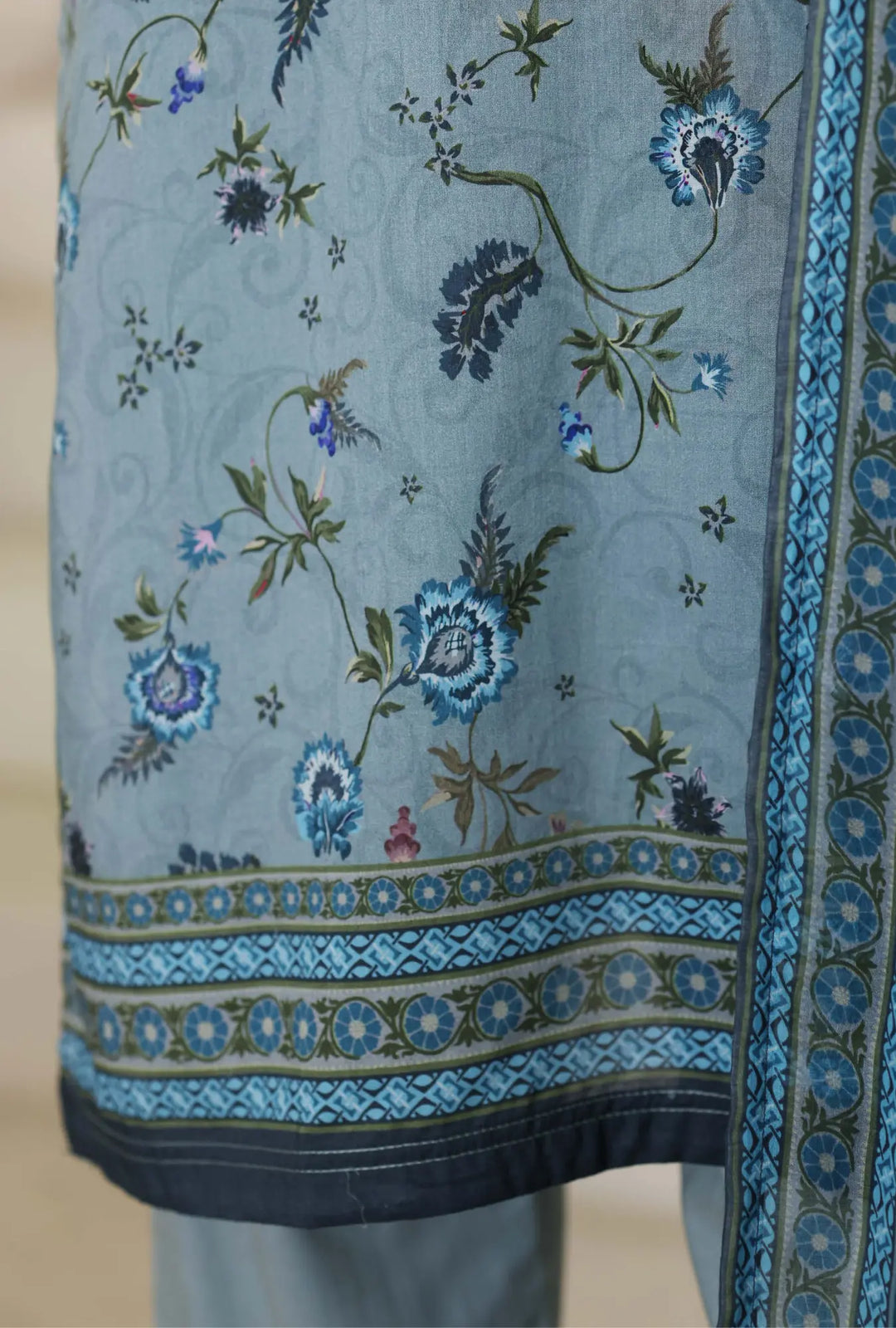 Azure Breeze – 3-Piece Printed Unstitched Lawn Suit